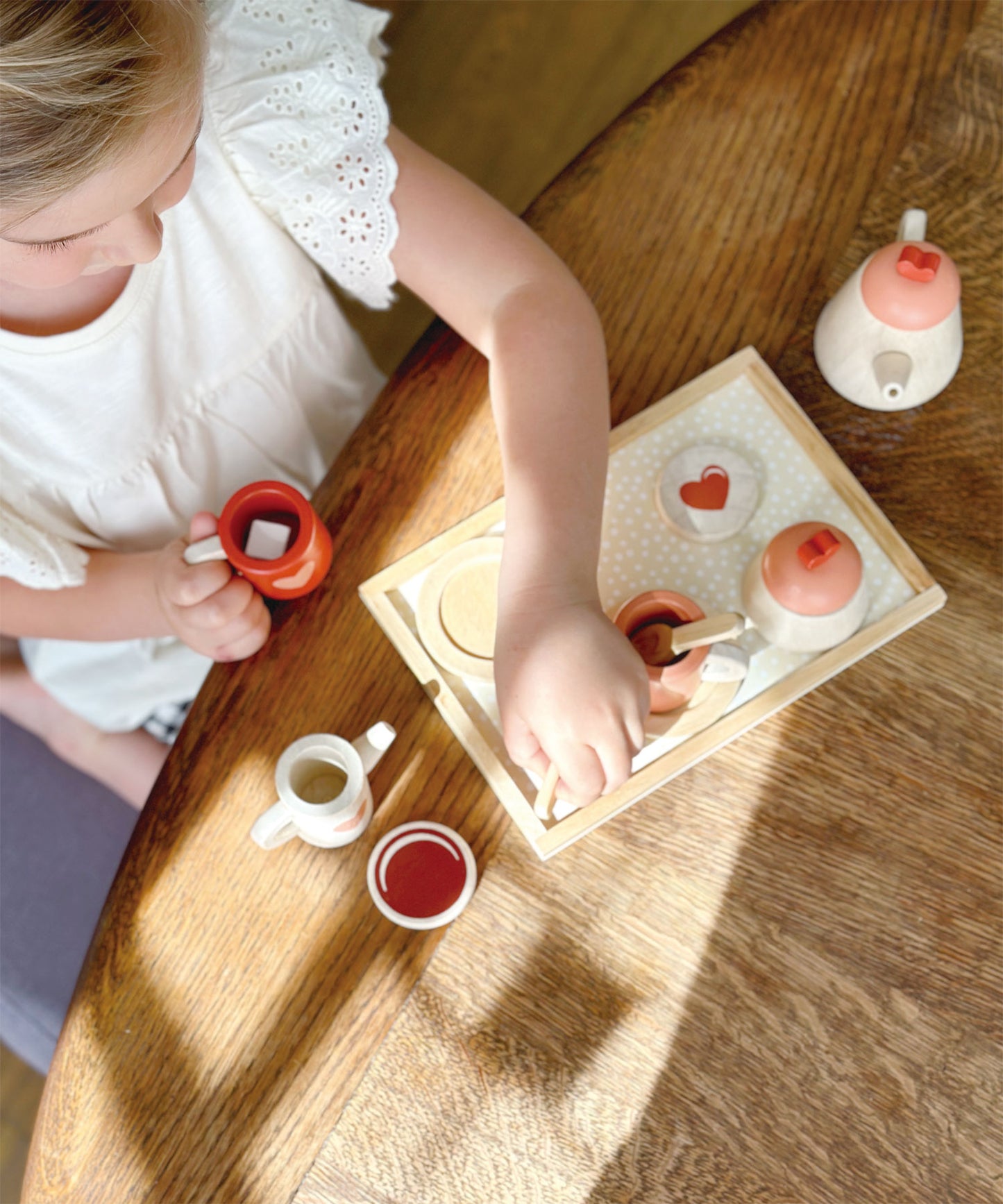 Mentari Tea Set, Heart